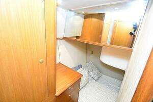 2000 Ocean Yachts 48 Convertible thumbnail 19