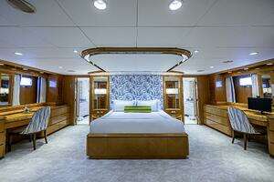1997 Delta Marine 122 Tri-Deck Motor Yacht thumbnail 4
