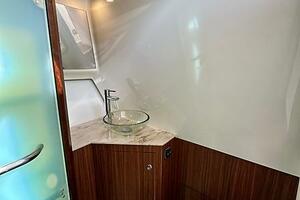 Breeezy 37ft Pursuit Yacht For Sale