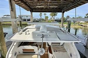 Breeezy 37ft Pursuit Yacht For Sale