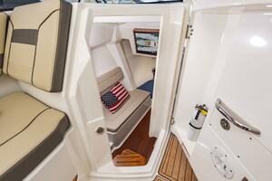 Breeezy 37ft Pursuit Yacht For Sale