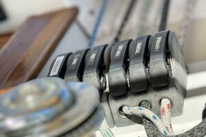 40ft Tartan Yacht For Sale