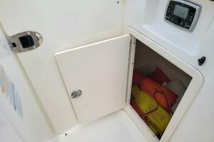 30ft Chaparral Yacht For Sale