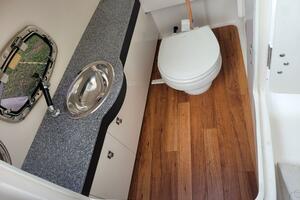 30ft Chaparral Yacht For Sale