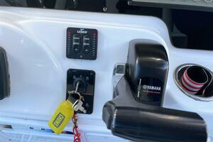 22ft Tidewater Yacht For Sale