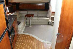 2007 Cruisers Yachts 420 Express thumbnail 20