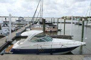 2007 Cruisers Yachts 420 Express thumbnail 1