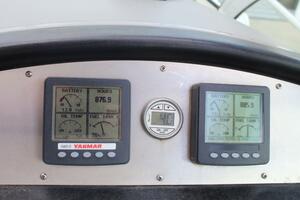 Cinta 42ft Cruisers Yachts Yacht For Sale