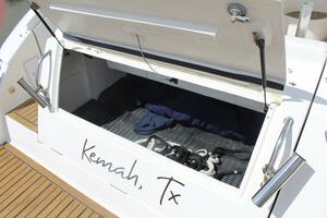 Cinta 42ft Cruisers Yachts Yacht For Sale