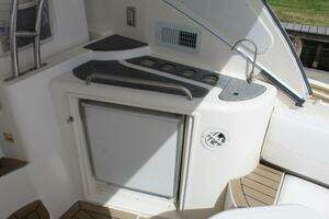 2007 Cruisers Yachts 420 Express thumbnail 17