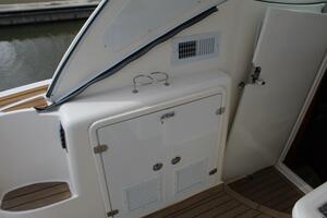 Cinta 42ft Cruisers Yachts Yacht For Sale