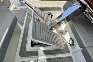 35ft NX Boats Yacht For Sale