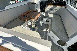 2024 NX Boats 360 Sport Coupe thumbnail 18