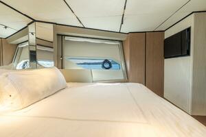 72ft Ferretti Yachts Yacht For Sale