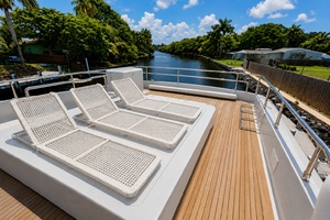 90ft Maiora Yacht For Sale
