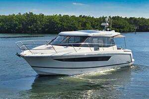 2018 Jeanneau NC 11 thumbnail 1