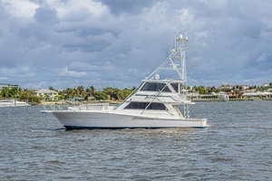 1995 Viking 58 Convertible thumbnail 4
