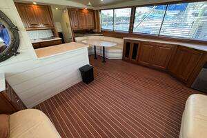1995 Viking 58 Convertible thumbnail 16