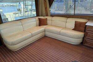 1995 Viking 58 Convertible thumbnail 25