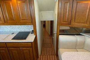 1995 Viking 58 Convertible thumbnail 95
