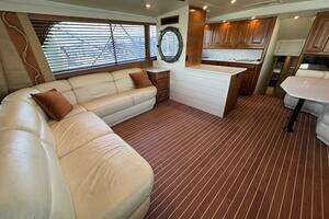 1995 Viking 58 Convertible thumbnail 19