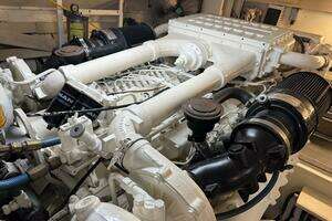 1995 Viking 58 Convertible thumbnail 73