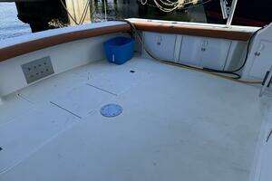 1995 Viking 58 Convertible thumbnail 13