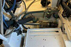 1995 Viking 58 Convertible thumbnail 77