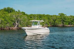 33ft Center Console Yacht For Sale