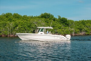 2019 Center Console 330 Outrage thumbnail 1