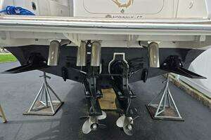 2007 Fountain 38 Express Cruiser thumbnail 29