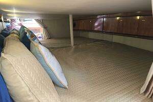 2007 Fountain 38 Express Cruiser thumbnail 15
