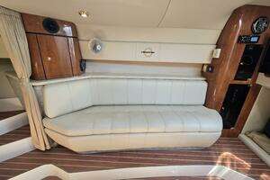 2007 Fountain 38 Express Cruiser thumbnail 12