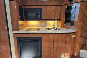 2007 Fountain 38 Express Cruiser thumbnail 11