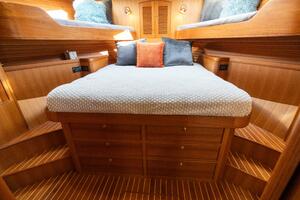 Marlow 72 GRIFFIN - VIP Guest Stateroom