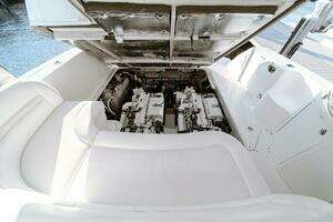 2008 Sea Ray 44 Sundancer thumbnail 29