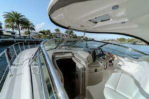 2008 Sea Ray 44 Sundancer thumbnail 12