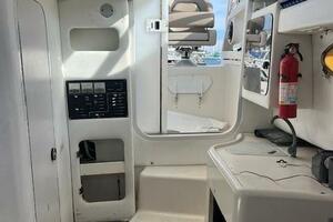 SUN DAZE 30ft Pro Line Yacht For Sale