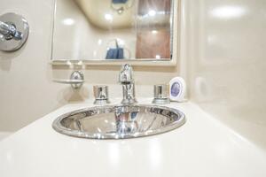 Manana 43ft Egg Harbor Yacht For Sale