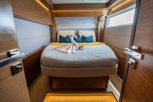 Hortz 48ft Lagoon Yacht For Sale