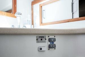 ARCHIMEDES 29ft Back Cove Yacht For Sale