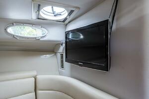 KERNTOWN 34ft Wellcraft Yacht For Sale