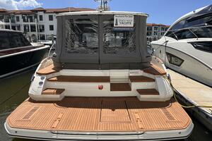 45FT (13.72M) MAREX Worth Avenue Yachts