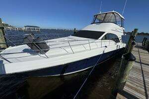 2007 Sea Ray 58 Sedan Bridge thumbnail 5