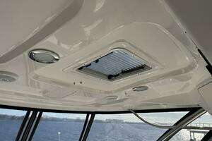 2007 Sea Ray 58 Sedan Bridge thumbnail 23