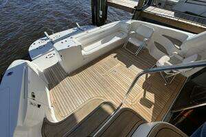 2007 Sea Ray 58 Sedan Bridge thumbnail 13