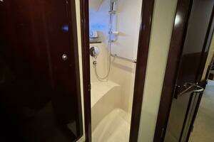 2007 Sea Ray 58 Sedan Bridge thumbnail 33