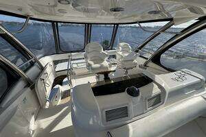 2007 Sea Ray 58 Sedan Bridge thumbnail 17
