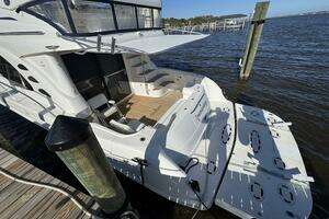 2007 Sea Ray 58 Sedan Bridge thumbnail 11