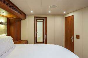 2007 Merritt 72 Sportfish Convertible thumbnail 18